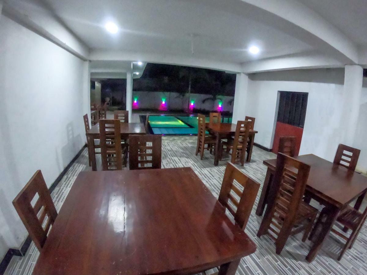 Lion Resort Polonnaruwa Eksteriør billede