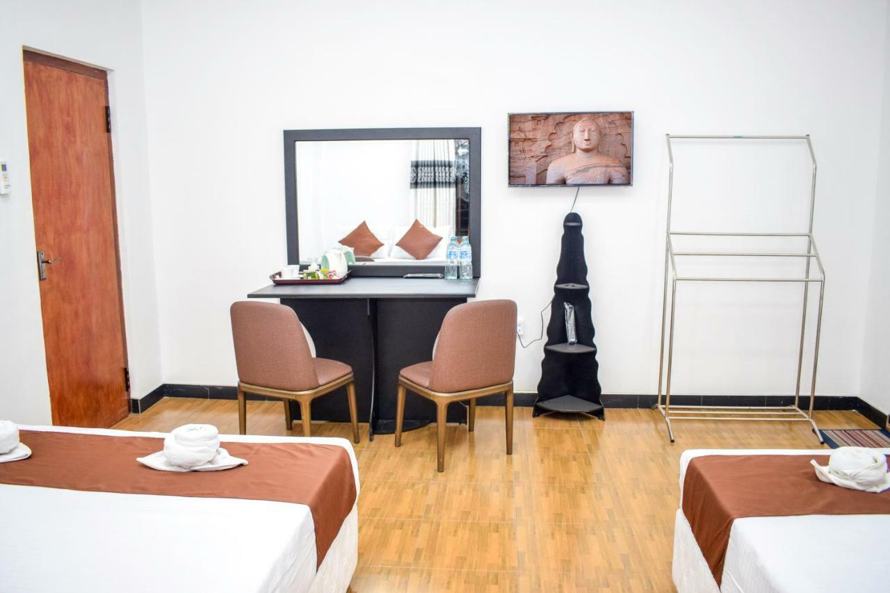 Lion Resort Polonnaruwa Eksteriør billede